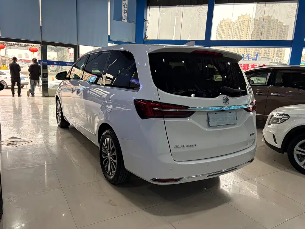 Buick GL8 2022 Land Business Class 652T Luxury купить на сайте DeffCars