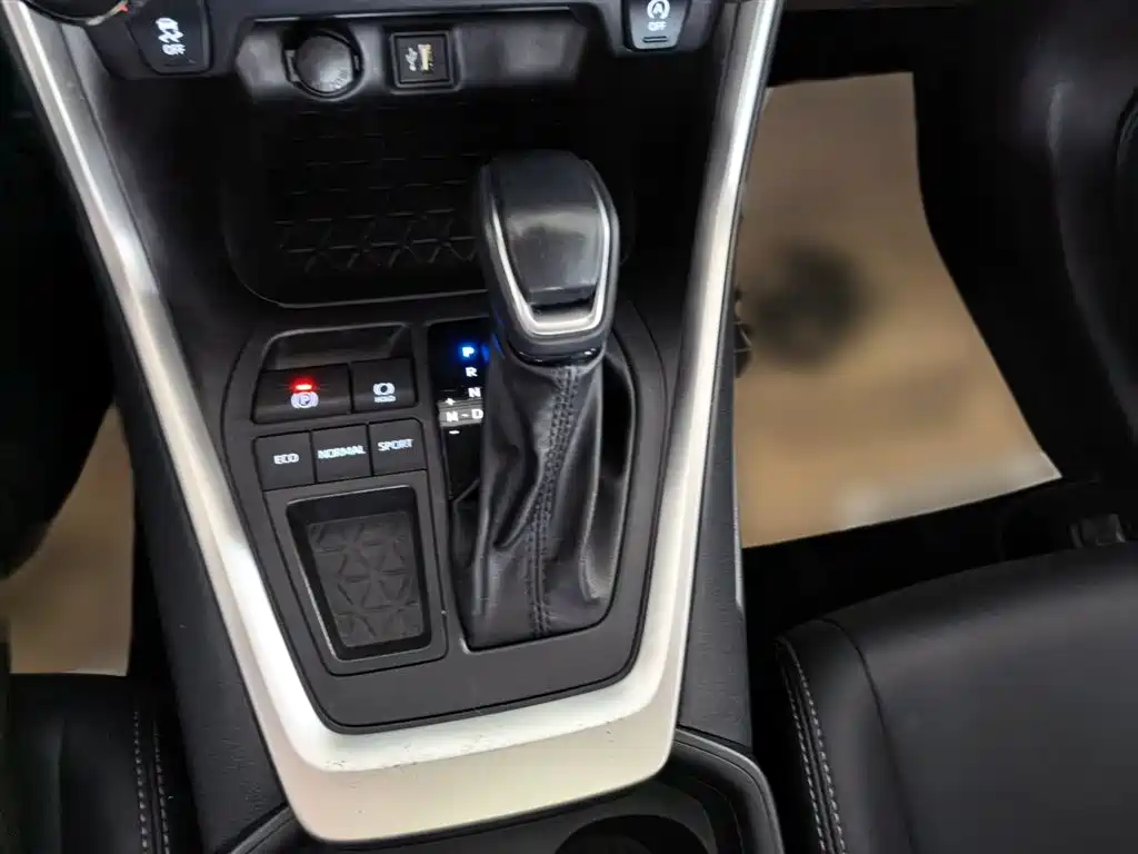 Weilanda 2023 2.0L CVT two-wheel drive urban version купить на сайте DeffCars