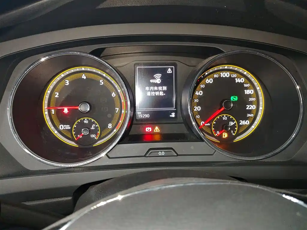Tiguan L 2021 330TSI automatic two-wheel drive comfort version купить на сайте DeffCars