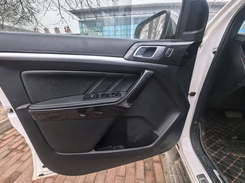 Everest 2019 2.0T gasoline automatic four-wheel drive flagship version 7 seats купить на сайте DeffCars