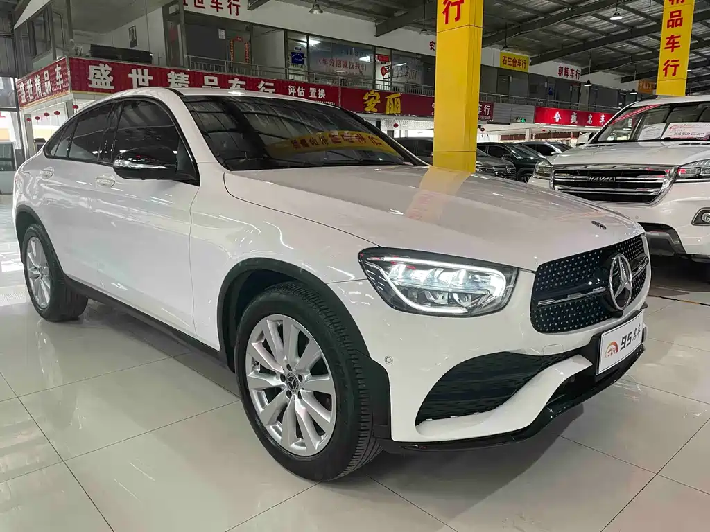 Mercedes-Benz GLC Coupe 2020 GLC 260 4MATIC Coupe SUV купить на сайте DeffCars