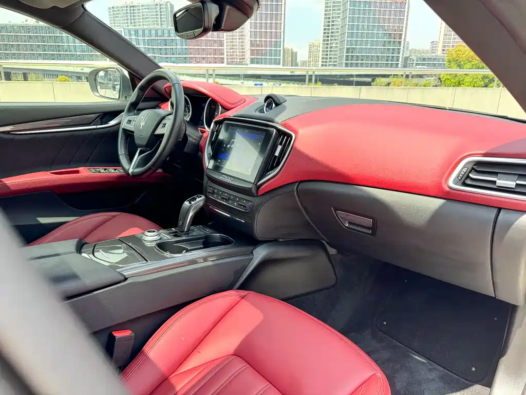 Ghibli 2019 3.0T Deluxe Edition National V купить на сайте DeffCars