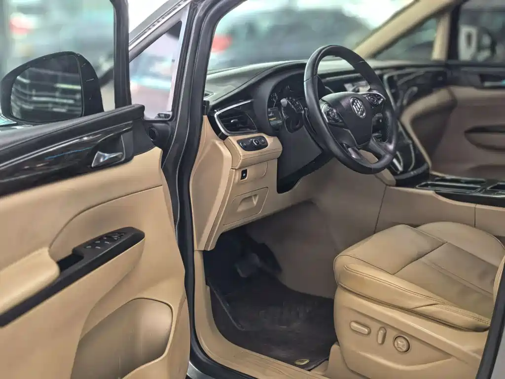 Buick GL8 2018 ES 28T luxury model National VI купить на сайте DeffCars