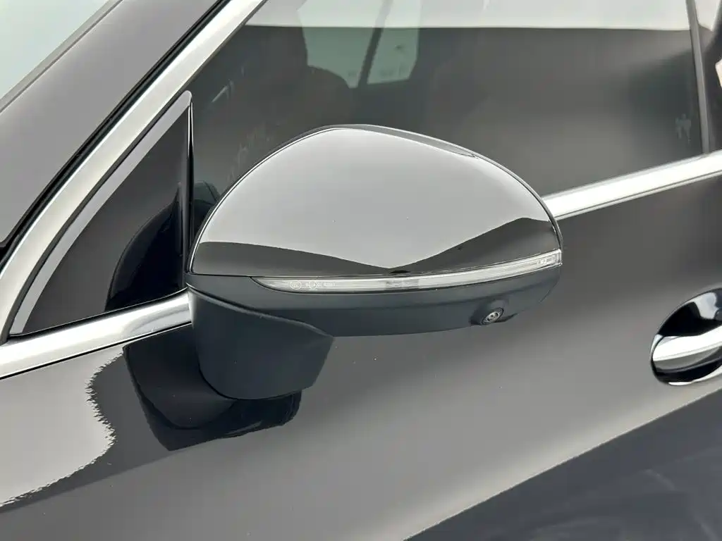 Mercedes-Benz GLC 2023 GLC 300 L 4MATIC Dynamic 7-seater купить на сайте DeffCars