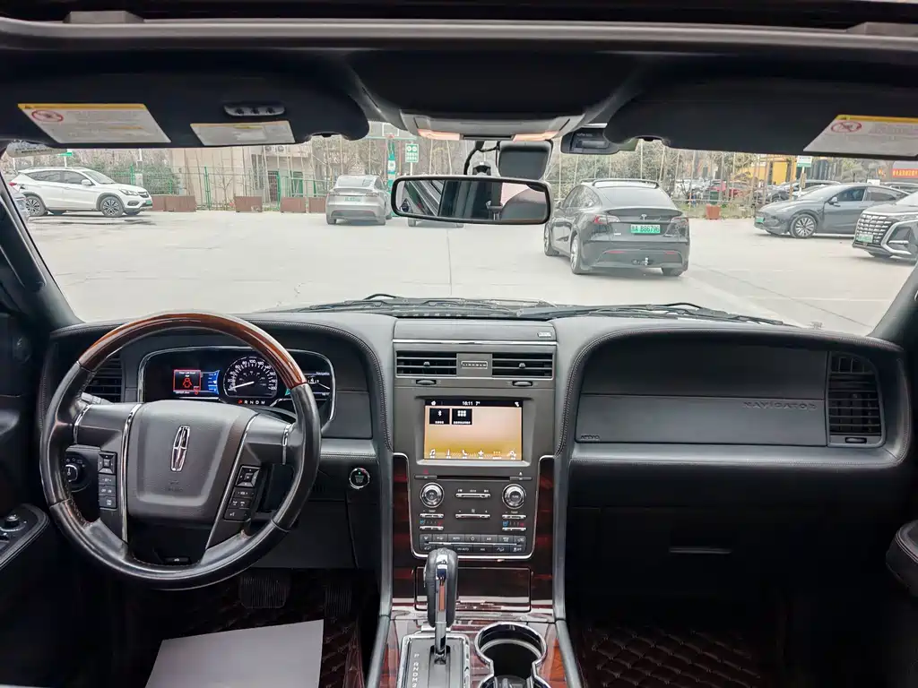 Navigator 2017 3.5T AWD купить на сайте DeffCars