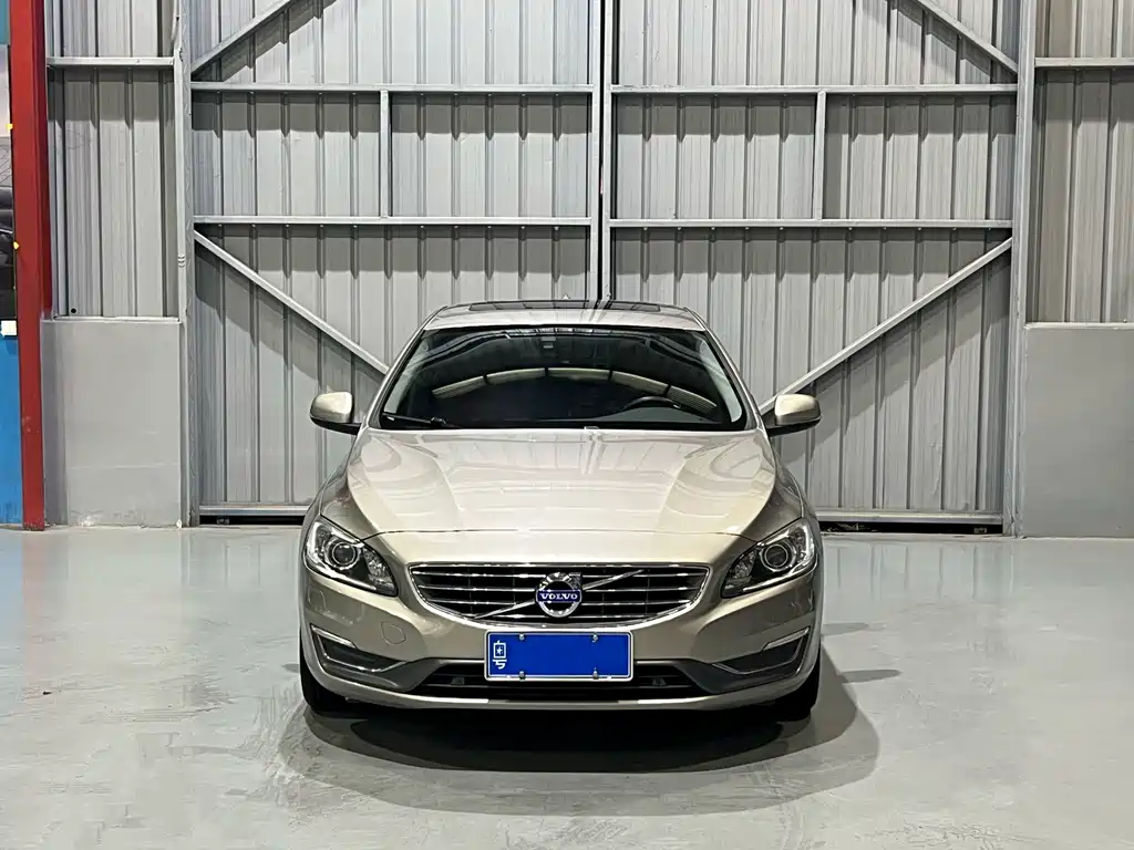 Volvo S60 2015 S60L T5 Smart Edition купить на сайте DeffCars
