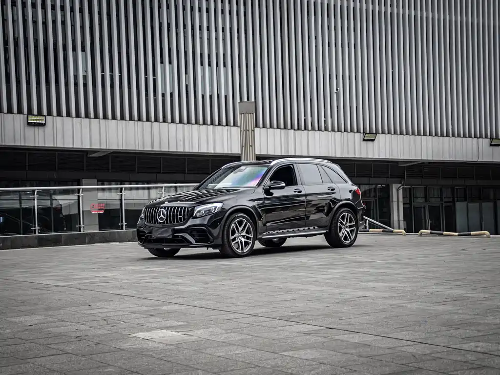 Mercedes-Benz GLC AMG 2018 AMG GLC 63 4MATIC+ купить на сайте DeffCars