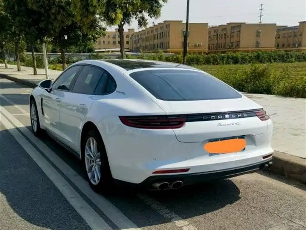 Panamera 2017 Panamera 4 Executive Extended Edition 3.0T купить на сайте DeffCars