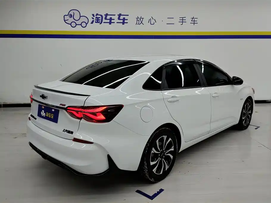 Cruze 2022 mild hybrid RS 330T automatic smooth version купить на сайте DeffCars