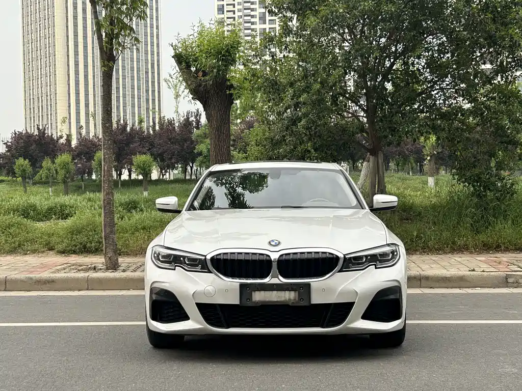 BMW 3 Series 2021 320Li M Sports Package купить на сайте DeffCars