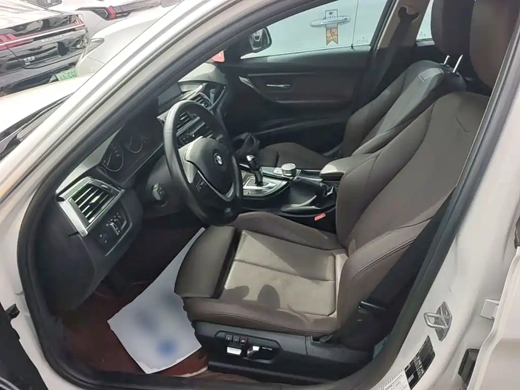 BMW 3 Series 2019 320Li Fashion Model купить на сайте DeffCars