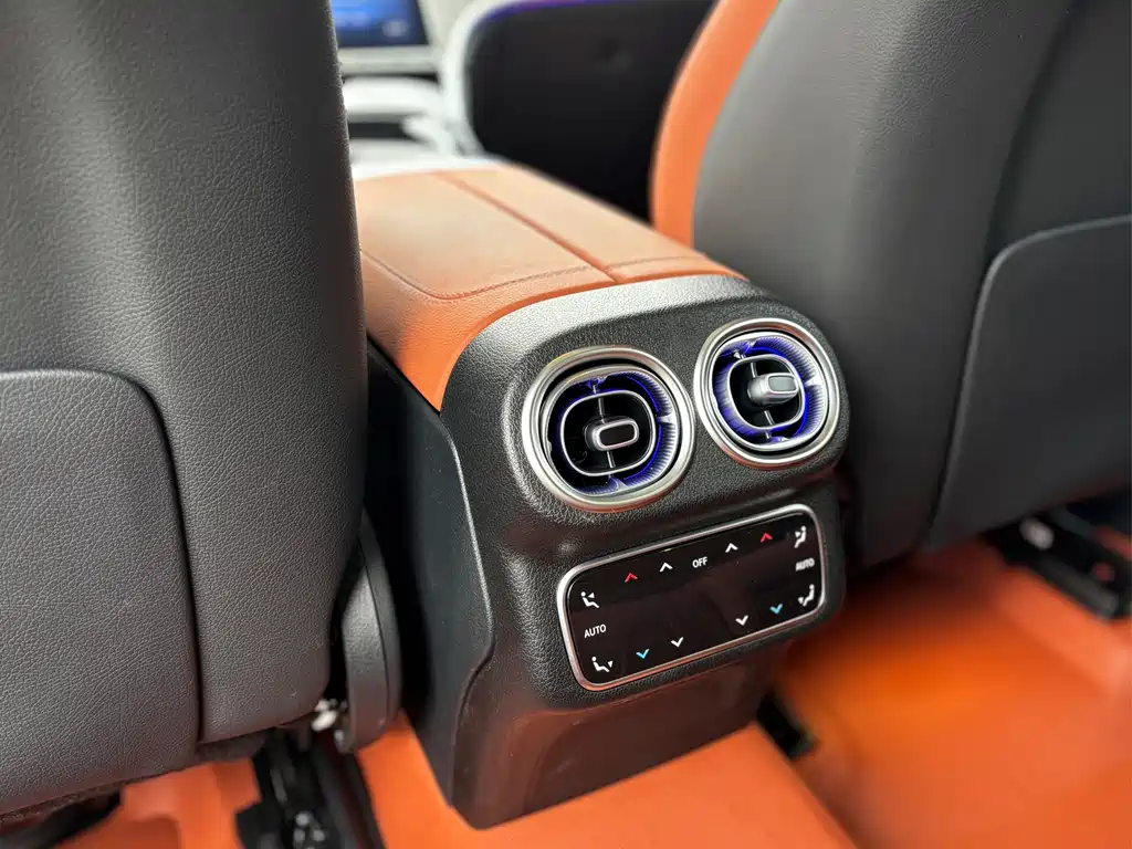 Mercedes-Benz GLC 2025 GLC 300 L 4MATIC Dynamic 5-seater купить на сайте DeffCars