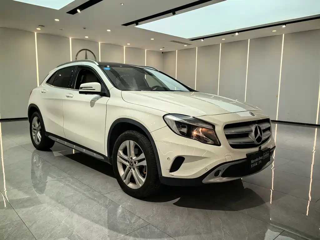 Mercedes-Benz GLA 2016 GLA 200 Dynamic купить на сайте DeffCars