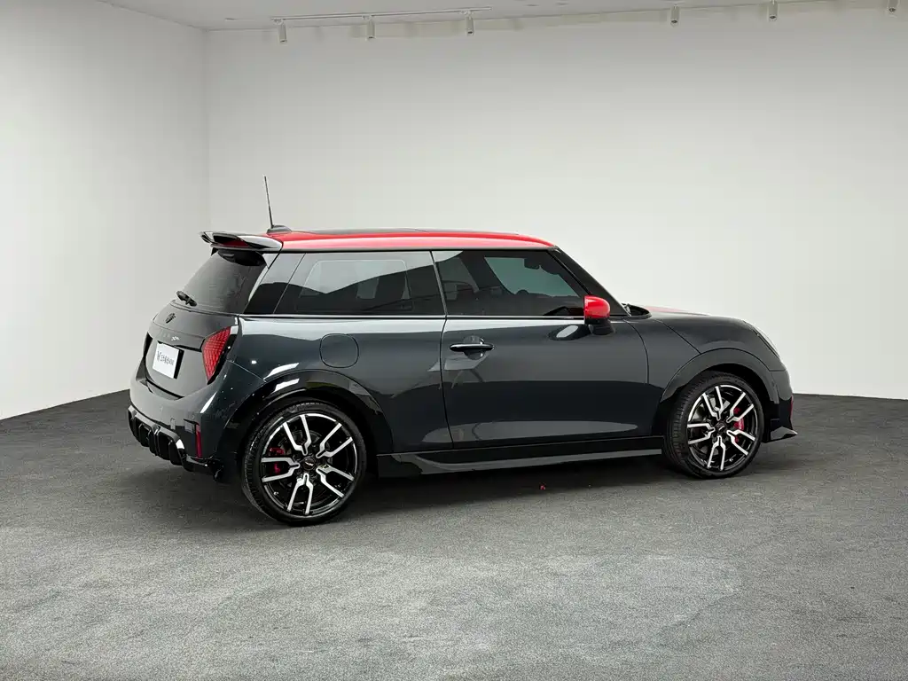 MINI JCW 2025 JOHN COOPER WORKS купить на сайте DeffCars