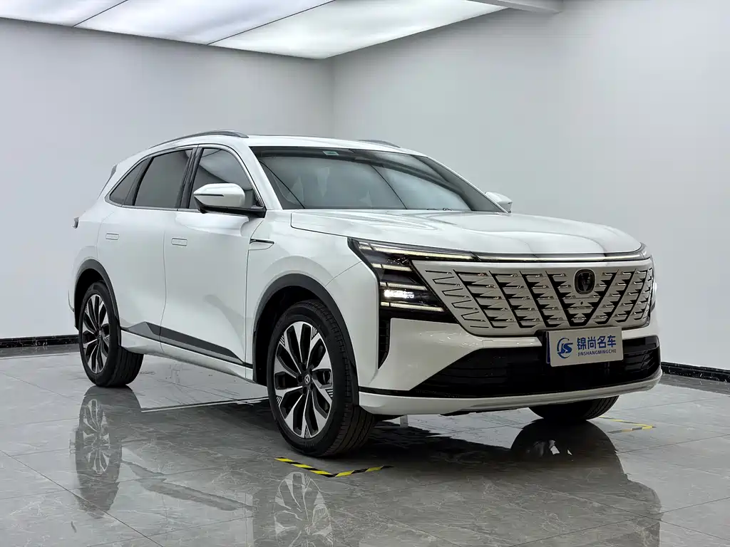 Changan CS75PLUS 2025 fourth generation UItra 2.0T New Blue Whale Qingfeng type купить на сайте DeffCars