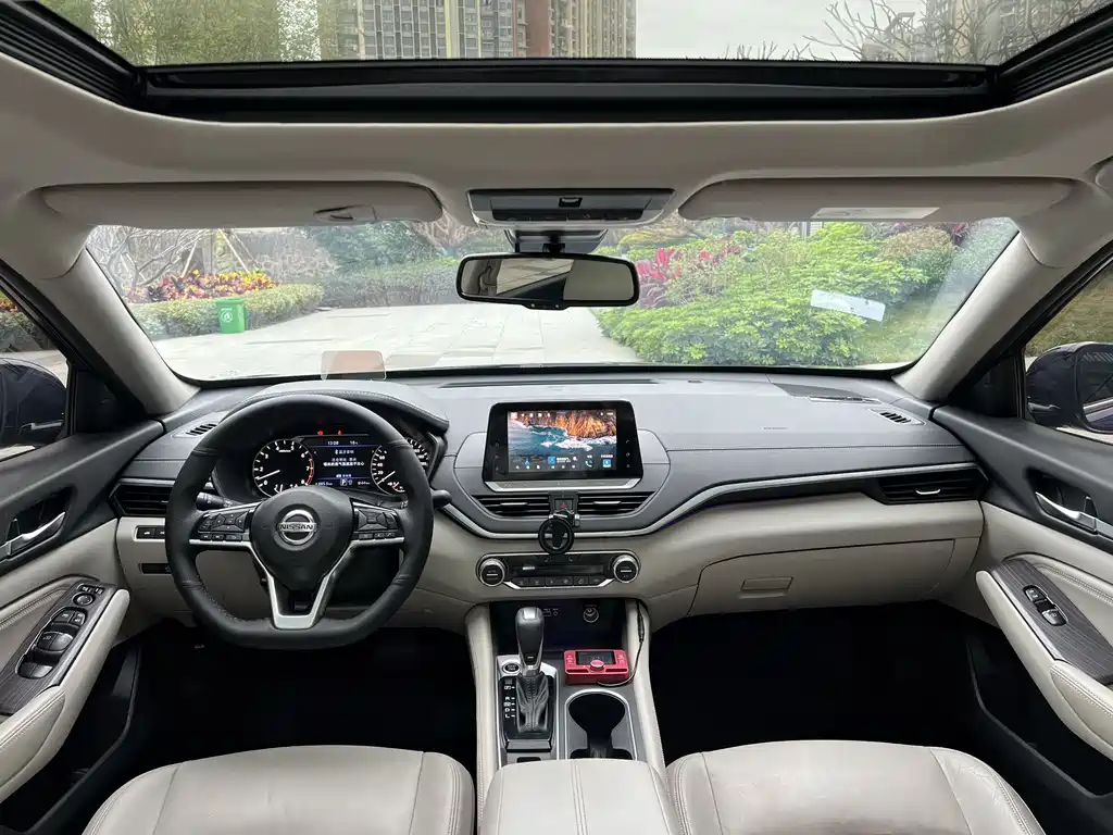 Teana 2019 2.0L XL Upper Smart Travel Edition купить на сайте DeffCars