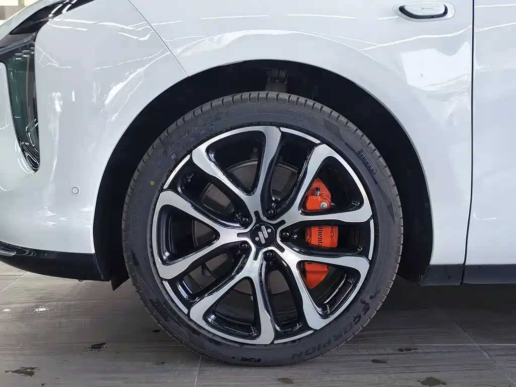 Zhiji LS6 2026 Pure Electric Max купить на сайте DeffCars