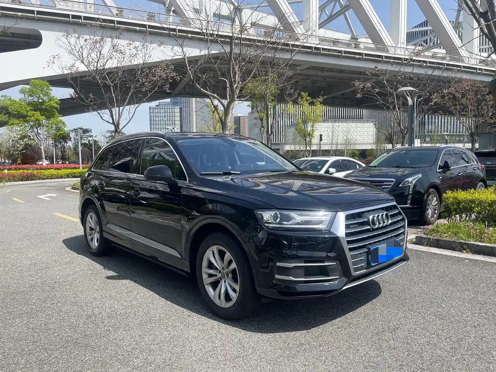 Audi Q7 2016 45 TFSI Technology купить на сайте DeffCars