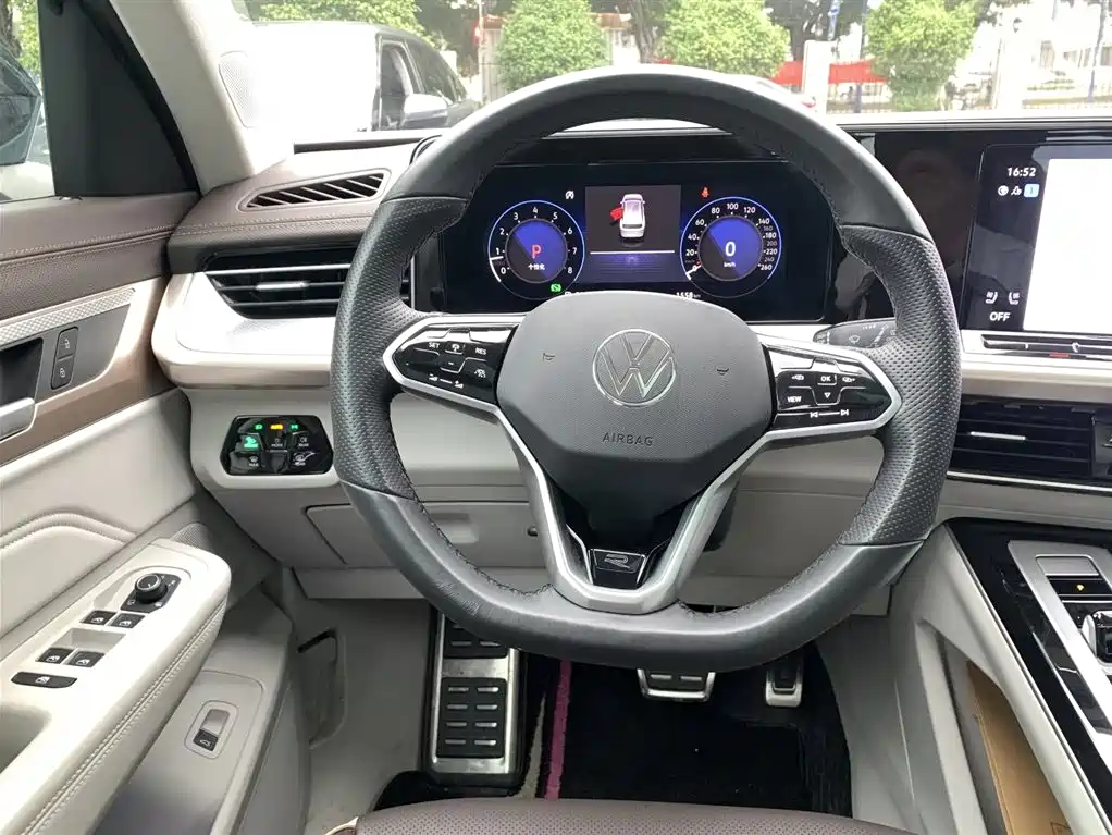 Lanxun 2023 380TSI four-wheel drive R-Line cruise version купить на сайте DeffCars