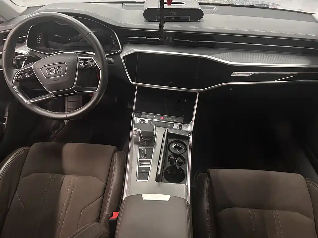 Audi A7L 2022 45 TFSI S-line Dream Building New Edition купить на сайте DeffCars