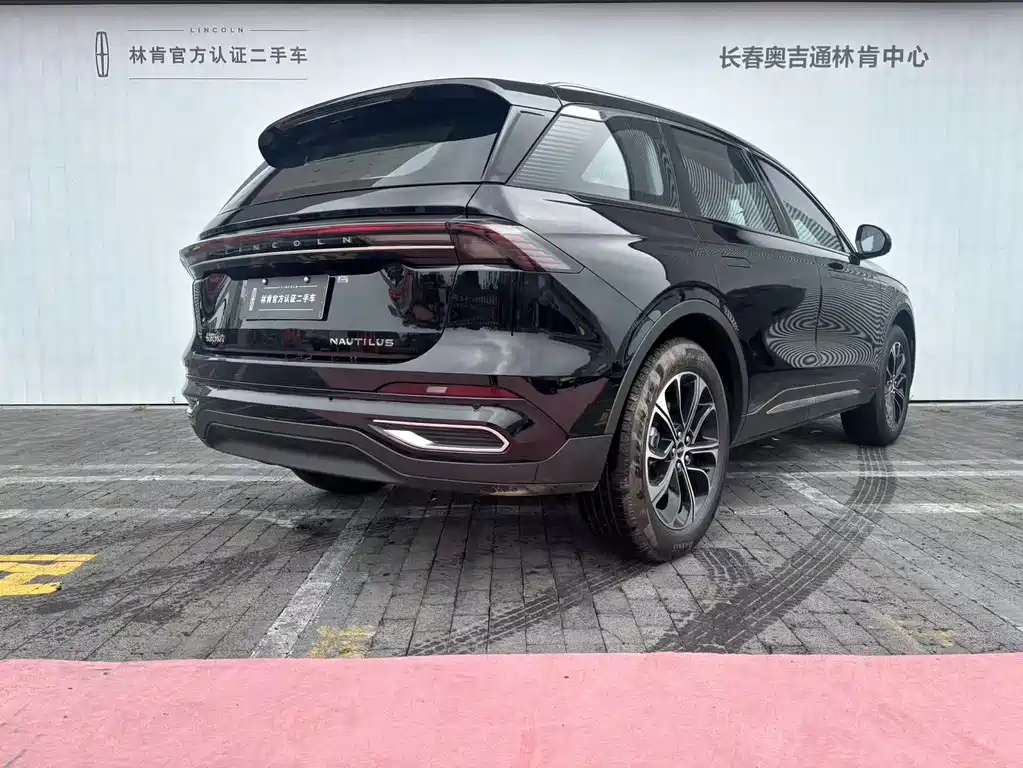 Nautilus 2026款 2.0T 四驱尊逸 купить на сайте DeffCars
