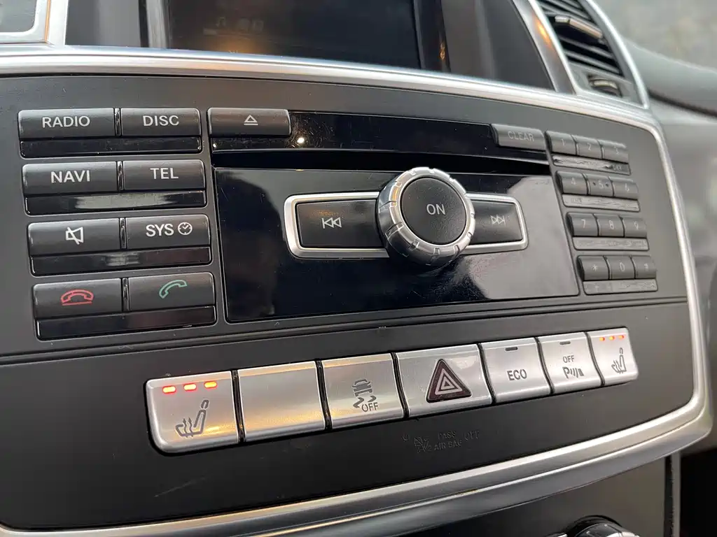 Mercedes-Benz M-Class 2015 ML 320 4MATIC купить на сайте DeffCars