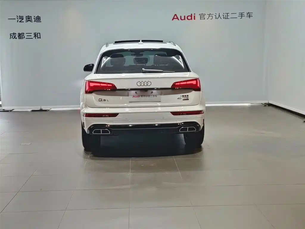 Audi Q5L 2024 40 TFSI luxury and dynamic model купить на сайте DeffCars