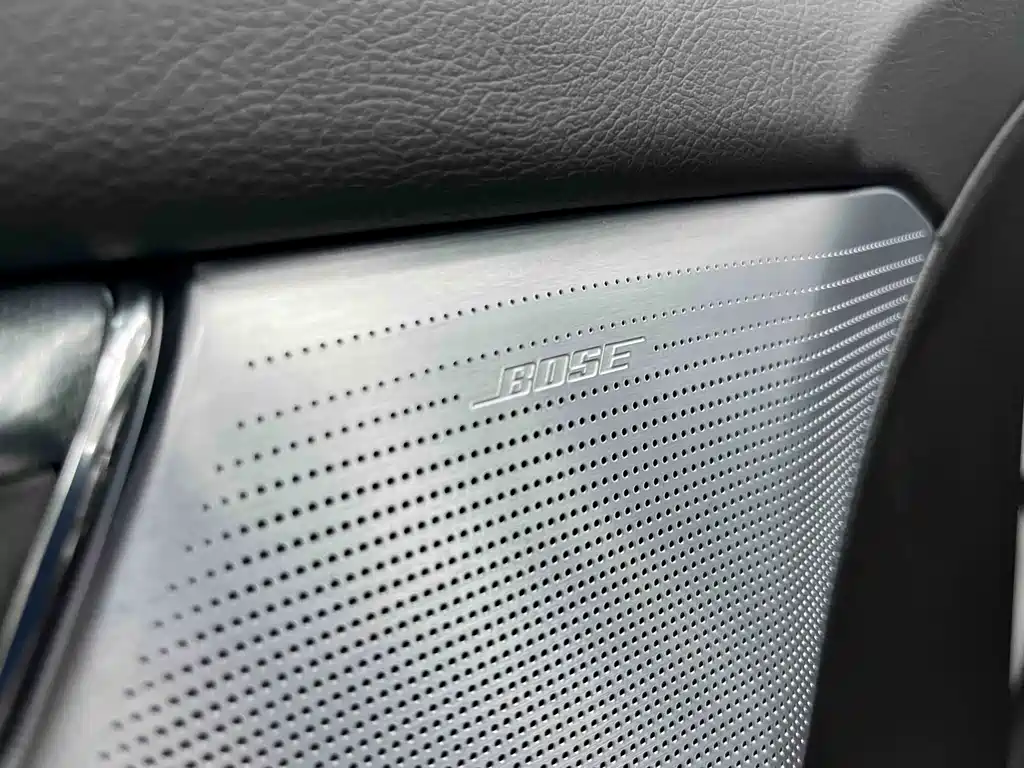 Cadillac CT5 2022 28T luxury model купить на сайте DeffCars