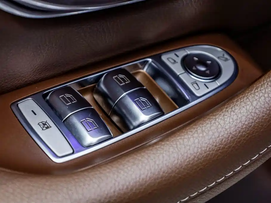 Mercedes-Benz E-Class 2021 facelift E 260 L купить на сайте DeffCars