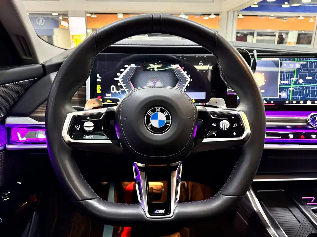 BMW 7 Series 2023 735Li M Sports Package купить на сайте DeffCars