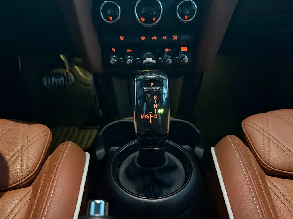 MINI 2022 facelift 2.0T COOPER S Artist купить на сайте DeffCars