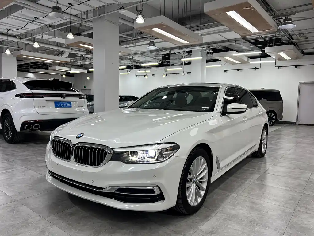 BMW 5 Series 2020 525Li Luxury Package купить на сайте DeffCars