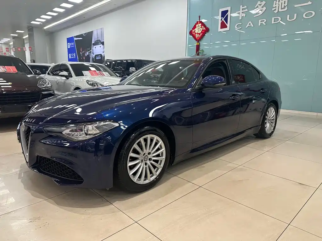 Giulia Juliet 2017 2.0T 200HP Elite Edition купить на сайте DeffCars