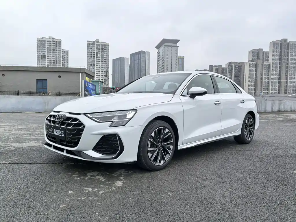Audi A3 2025 A3L Limousine 35TFSI Flying Spur Enjoyable Model купить на сайте DeffCars