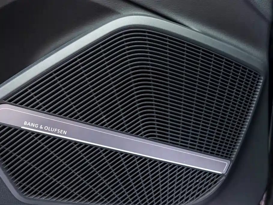 Audi Q5L 2021 45 TFSI luxury and dynamic model купить на сайте DeffCars