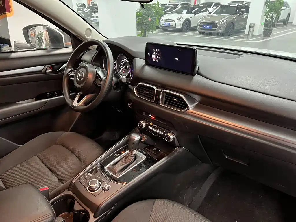 Mazda CX-5 2024 2.0L automatic two-wheel drive comfort model купить на сайте DeffCars