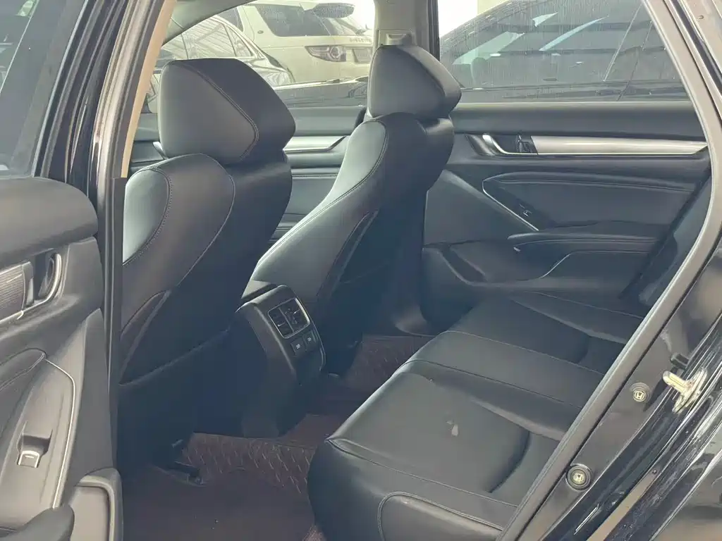 Accord 2022 260TURBO Deluxe Edition купить на сайте DeffCars