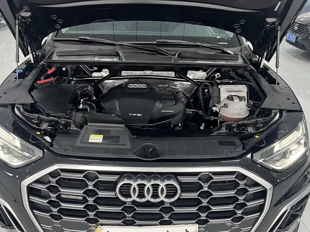 Audi Q5L 2022 40T luxury and dynamic model купить на сайте DeffCars