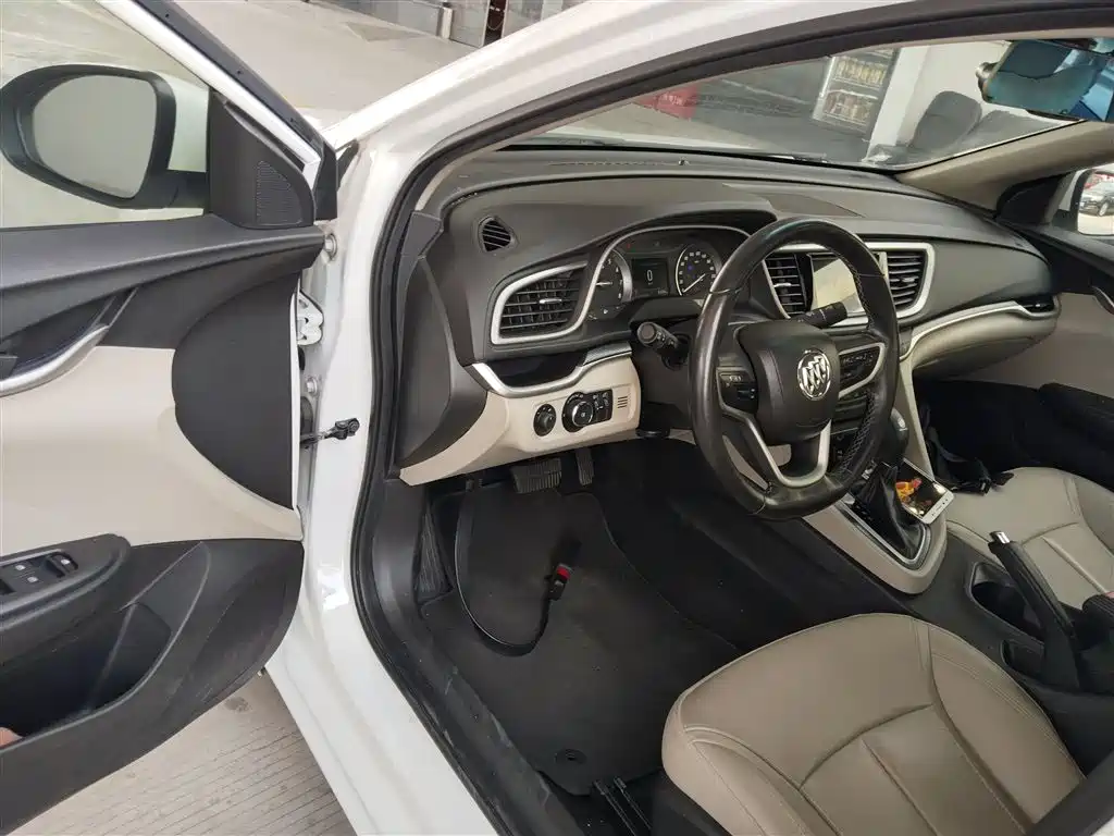 Yinglang 2019 15T dual-clutch interconnected elite model National VI купить на сайте DeffCars