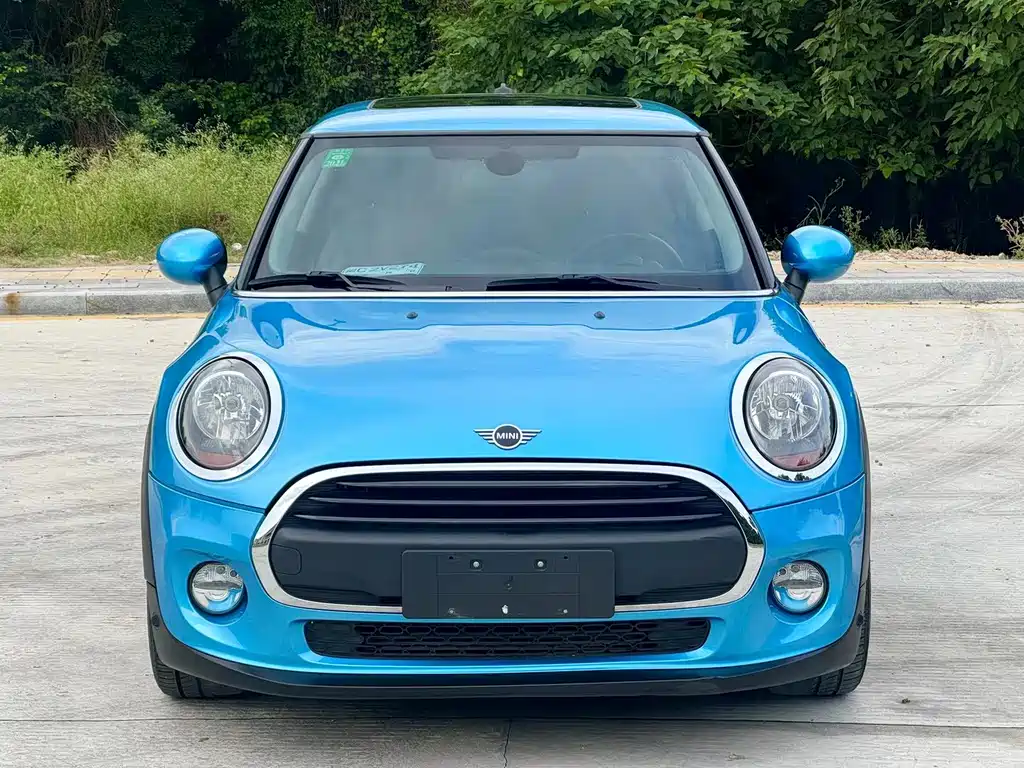 MINI 2018 1.5T ONE PLUS купить на сайте DeffCars