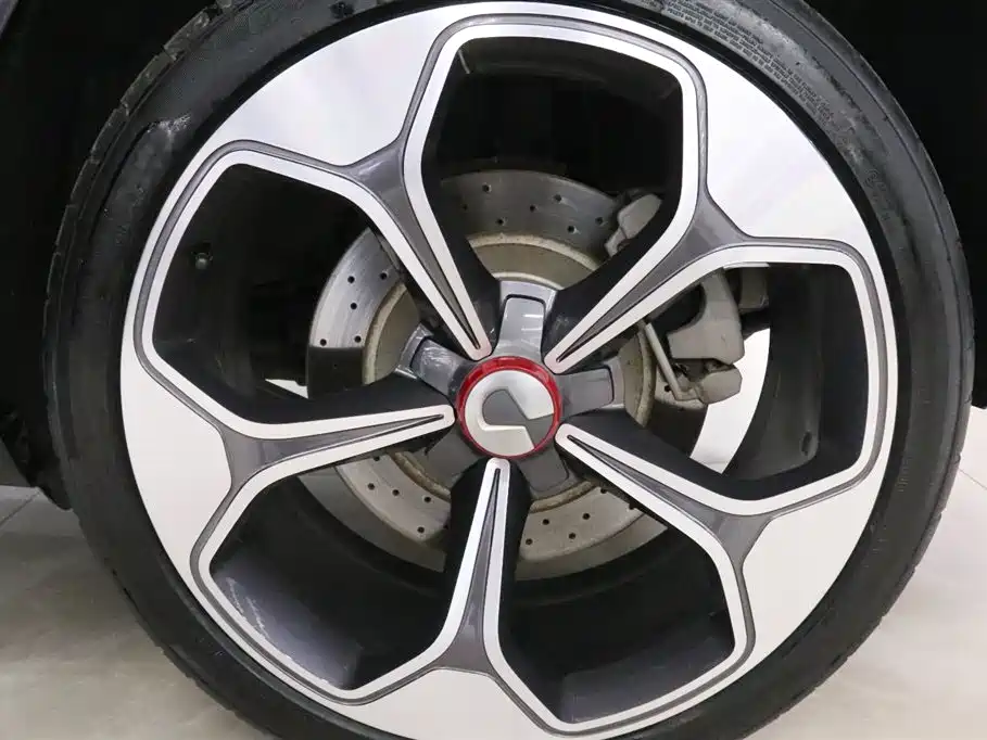 Denza X 2020 PHEV flagship version купить на сайте DeffCars