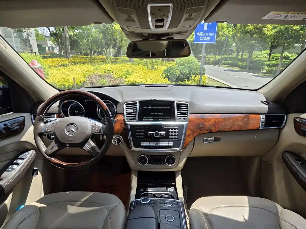 Mercedes-Benz M-Class 2014 ML 400 4MATIC luxury model купить на сайте DeffCars