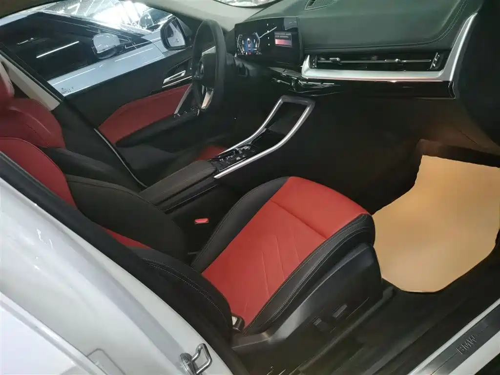 BMW X1 2023 sDrive25Li X Design Package купить на сайте DeffCars