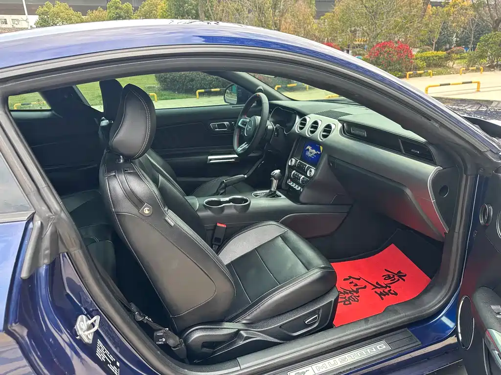 Mustang 2019 2.3L EcoBoost купить на сайте DeffCars