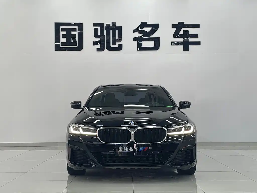 BMW 5 Series 2018 facelift 530Li leading M sports package купить на сайте DeffCars