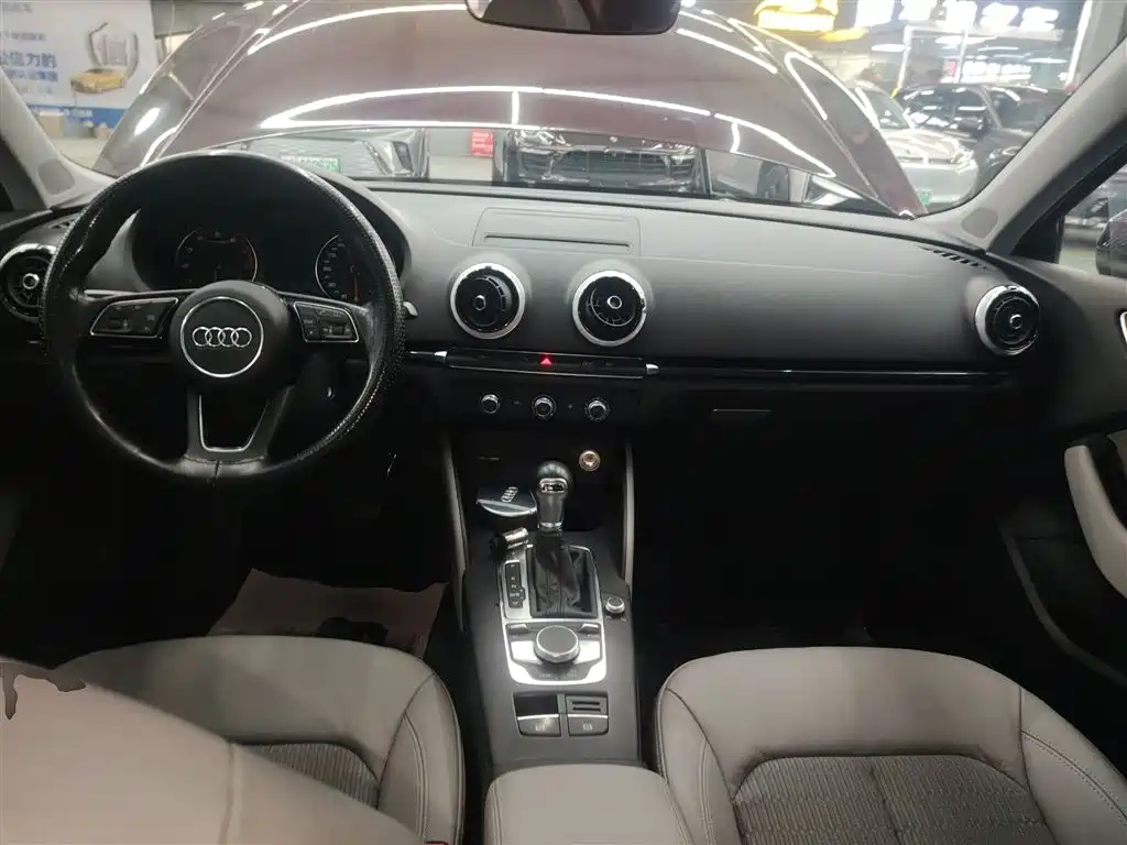 Audi A3 2018 30th anniversary model Sportback 35 TFSI fashionable model купить на сайте DeffCars