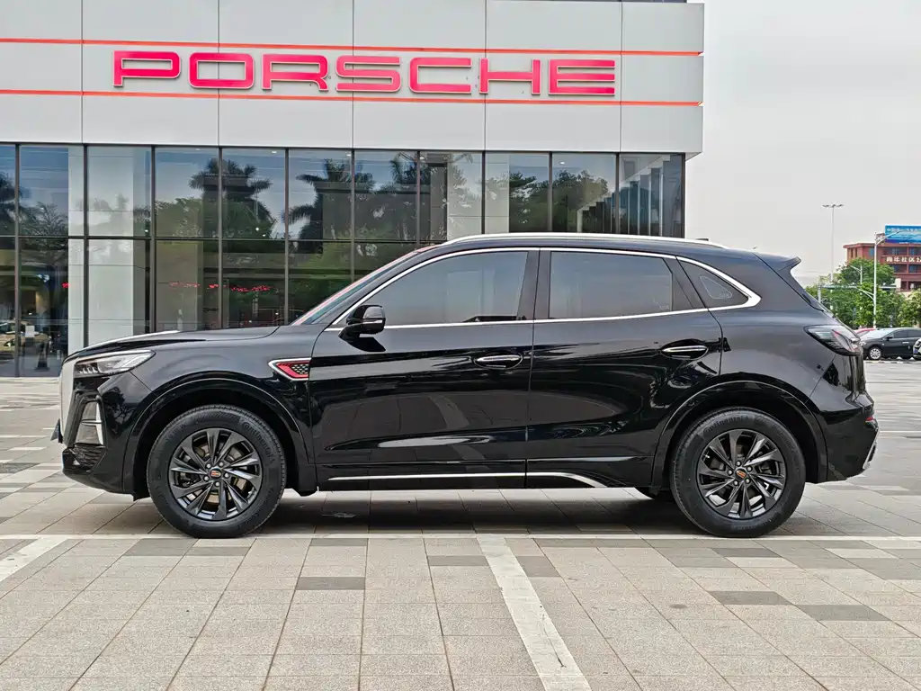 Hongqi HS5 2023 2.0T Qixiang Pro 500,000 Commemorative Edition купить на сайте DeffCars