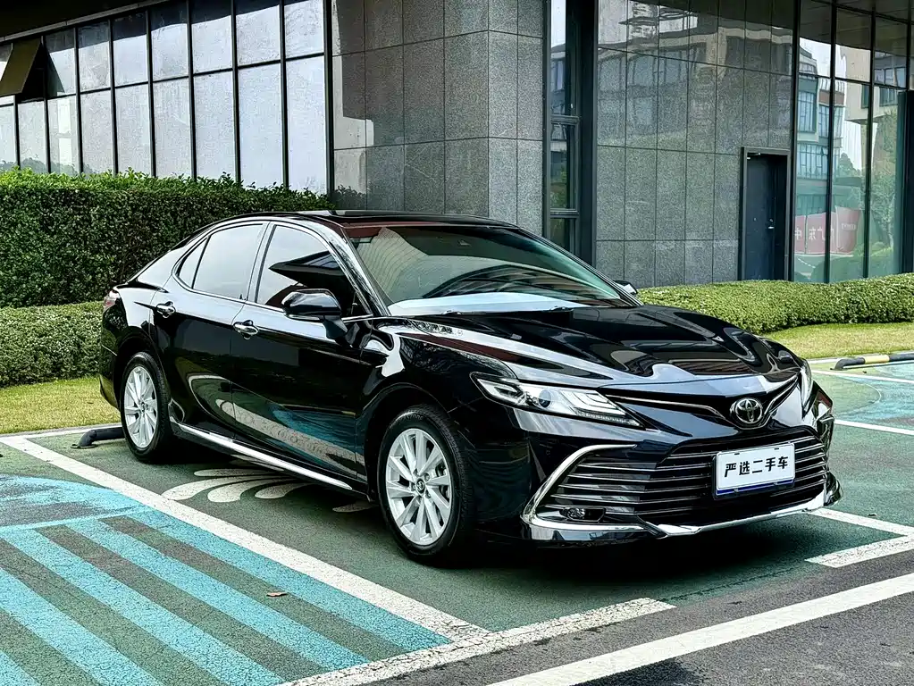 Camry 2023 2.0G Deluxe Edition купить на сайте DeffCars
