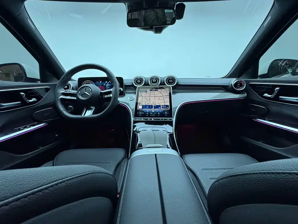 Mercedes-Benz C-Class 2025 facelift C 260 L sports version купить на сайте DeffCars
