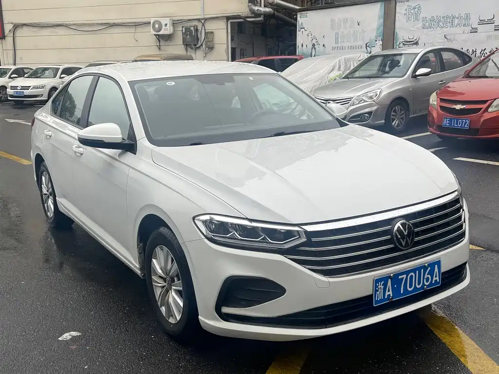Lavida 2023 1.5L automatic Deyi version купить на сайте DeffCars
